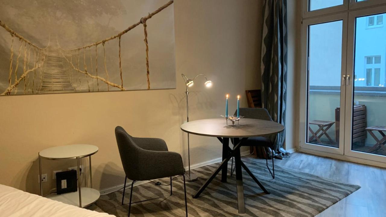 Upmarket Studio With Balcony In Friedrichshain Apartment Berlin Luaran gambar